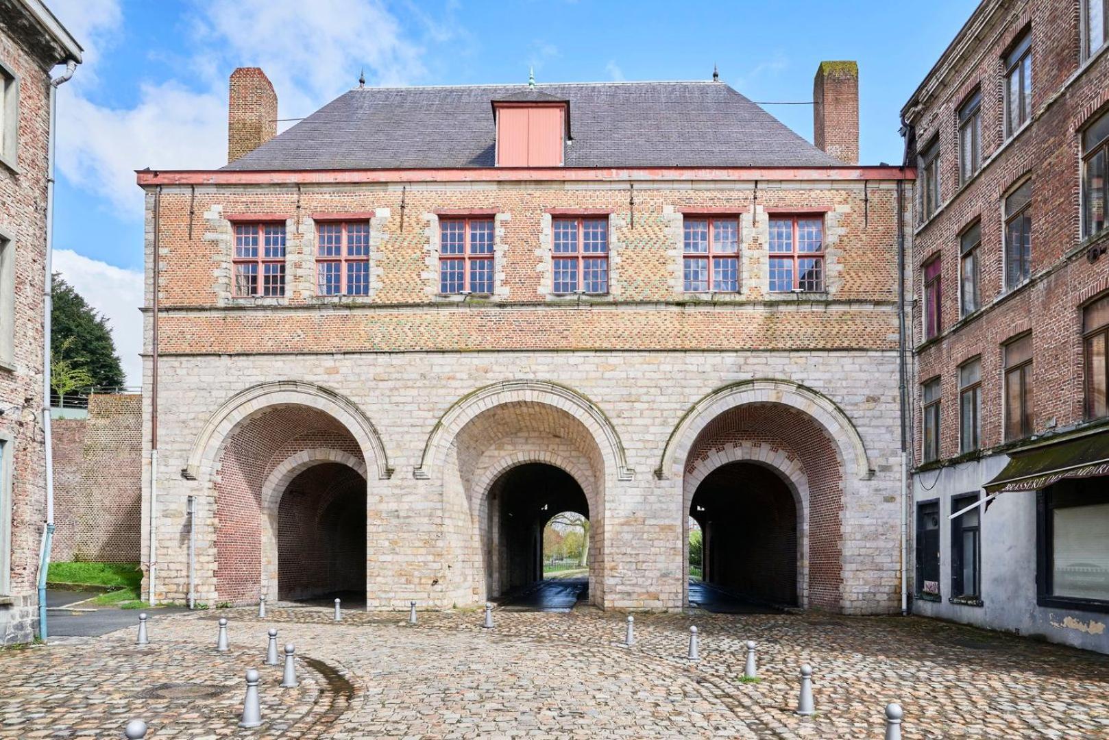 Lille Hypercentre Gares - Small Suite Exterior foto